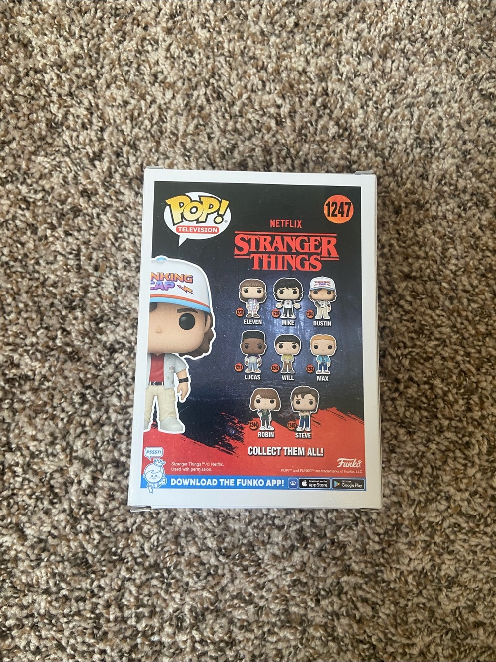 Funko Pop! Dustin in Thinking Cap — Special Edition - Picture 3 of 6